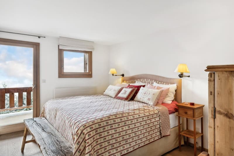 Très beau 6 pces, 3 balcons sud, belle vue, calme, proche des pistes (13)