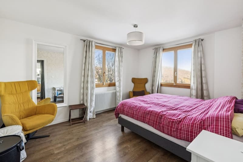 Villa-chalet : charme, authenticité et sérénité alpine avec vue lac (5)