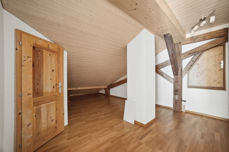 Ferme du XVIIe siècle rénovée au coeur de la Vallée de Joux (6)