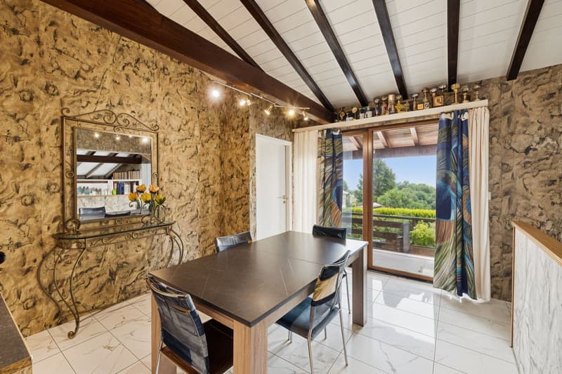Chalet individuel, splendide vue lac (8)