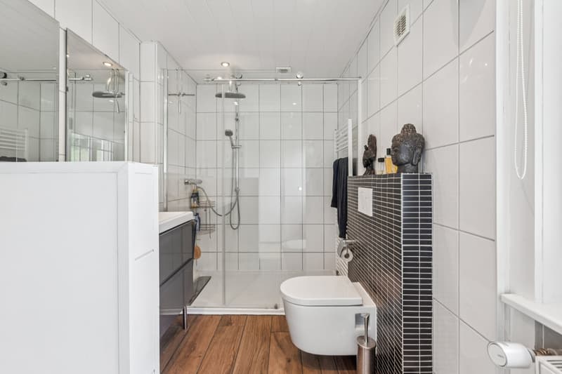 SALLE DE DOUCHE