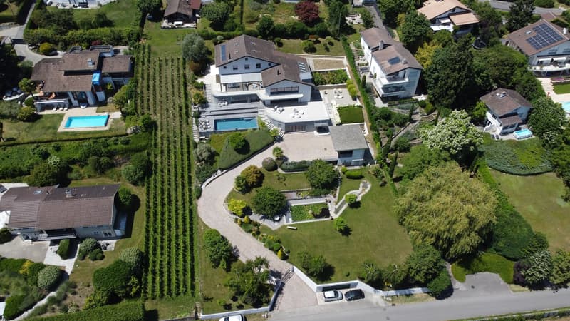 Villa d'exception avec somptueuse vue ! (2)