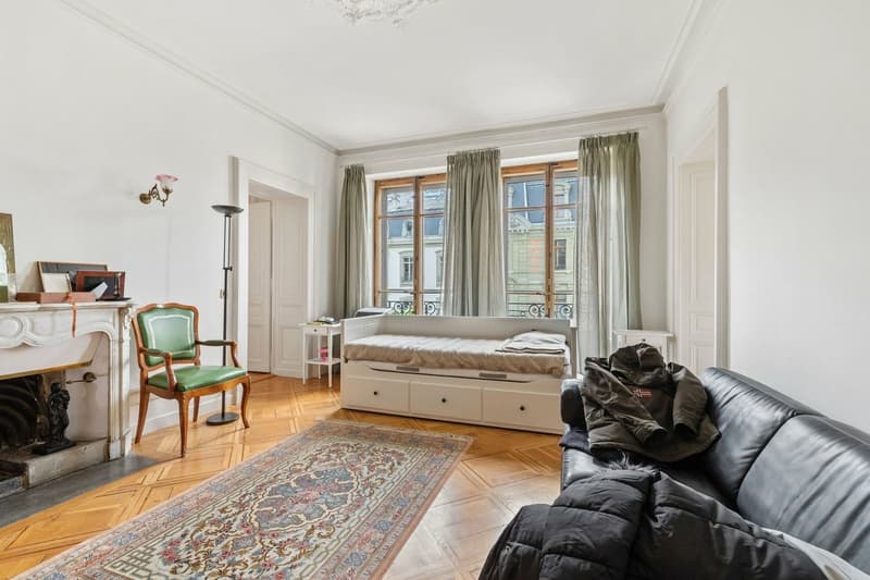 Hôtel particulier d'exception au coeur de la ville (13)