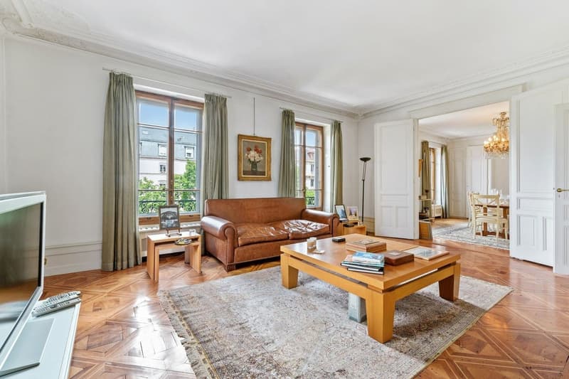 Hôtel particulier d'exception au coeur de la ville (6)