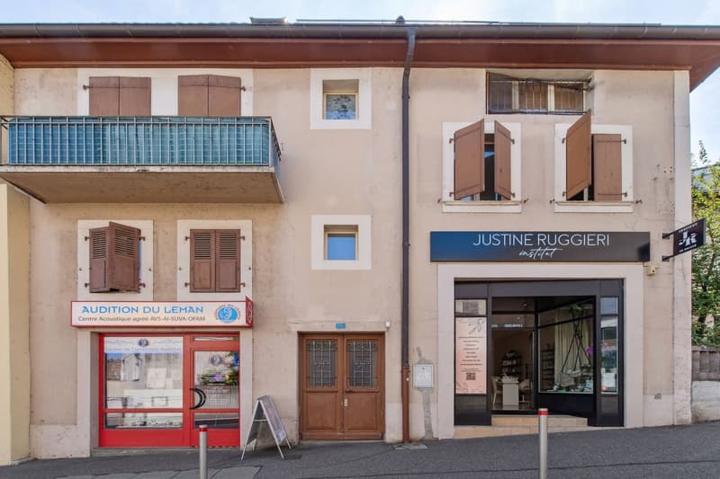 Exclusivité : Lot de deux arcades à Versoix (3)