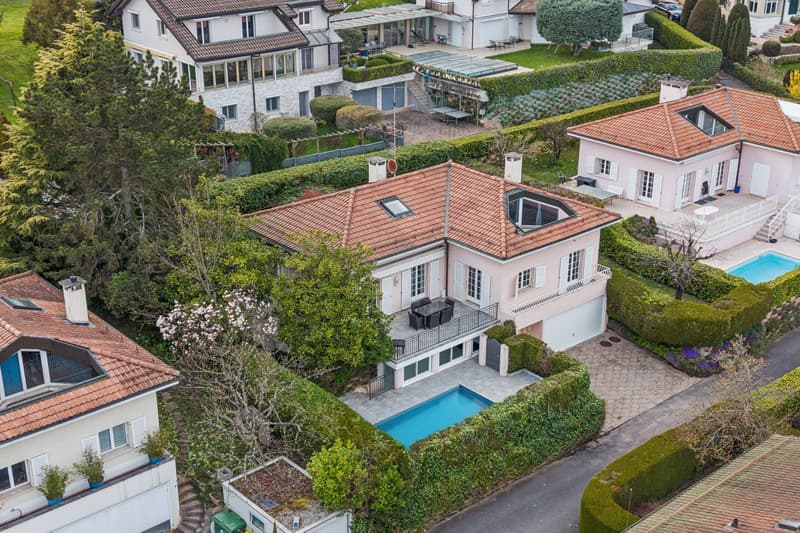EXCLUSIVITÉ : Villa Individuelle de 8 pièces avec piscine (3)