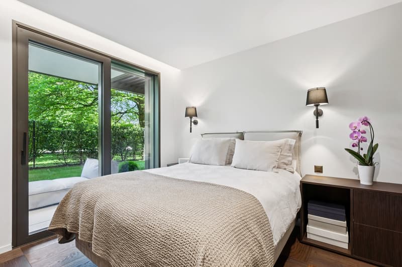 Opportunité unique - Appartement d'exception en rez-de-jardin au sein (8)