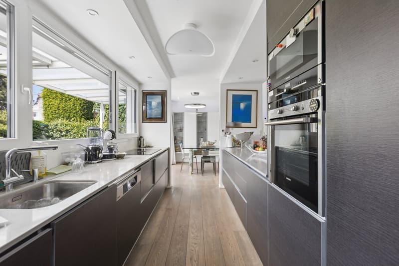 Villa contemporaine dans un cadre privilégié (5)