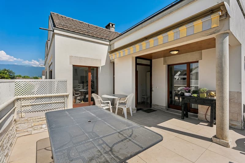 En exclusivité ! Duplex de charme en campagne genevoise (2)