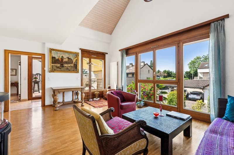 En exclusivité ! Duplex de charme en campagne genevoise (5)