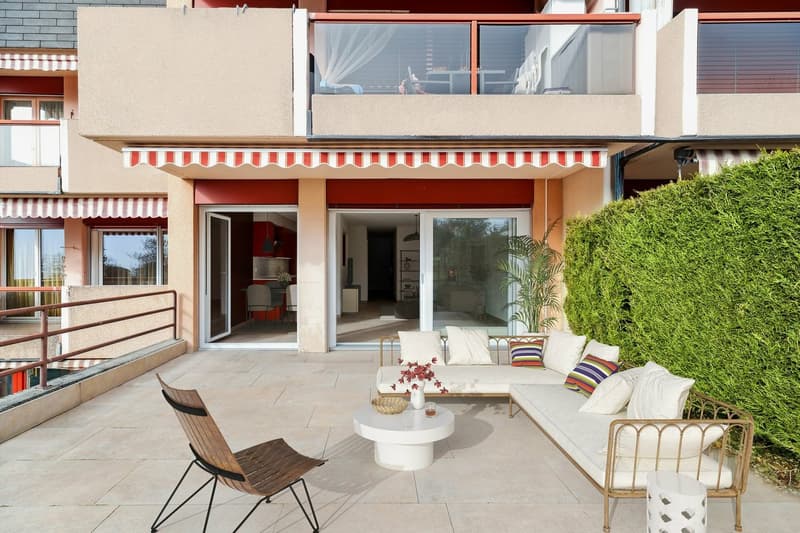 Appartement rez-de-jardin rénové avec terrasse (2)
