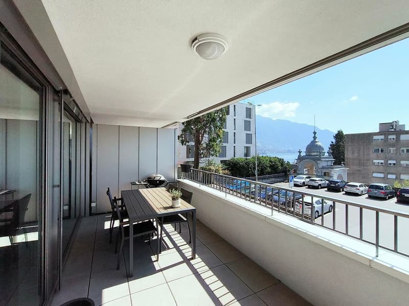 Appartement rcent avec grande terrasse et balcon au centre-ville (1)