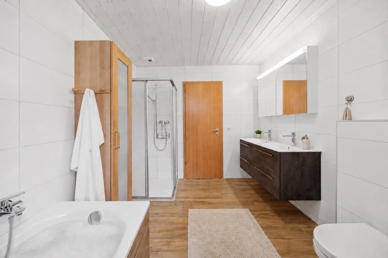 Magnifique villa jumelée par les garages " Villa Rosa " (7)