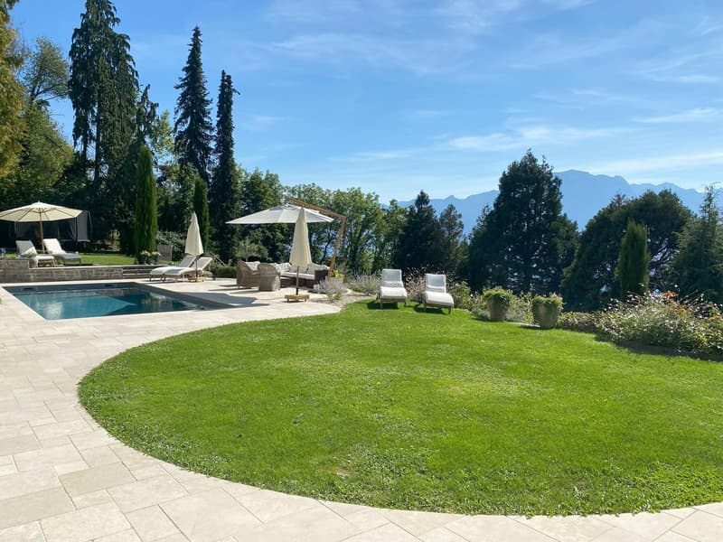 Magnifique villa avec vue panoramique sur le lac et les montagnes (4)