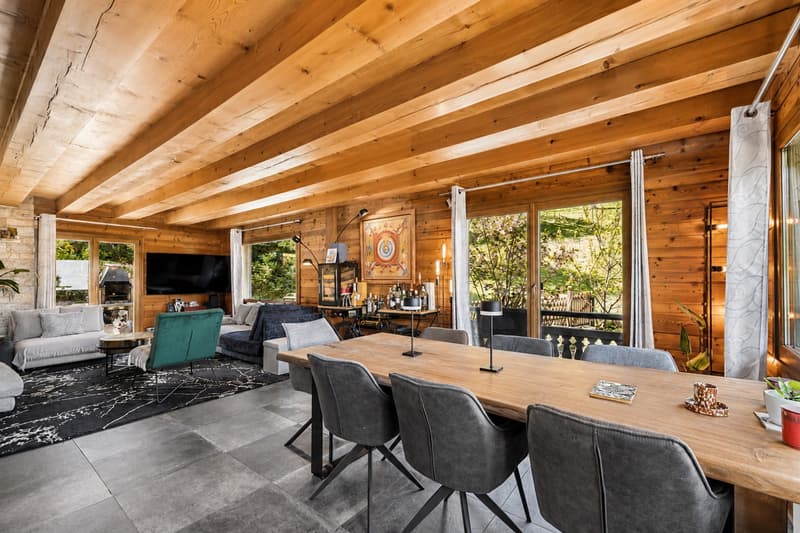 Magnifique chalet rénové avec une vue exceptionnelle (3)