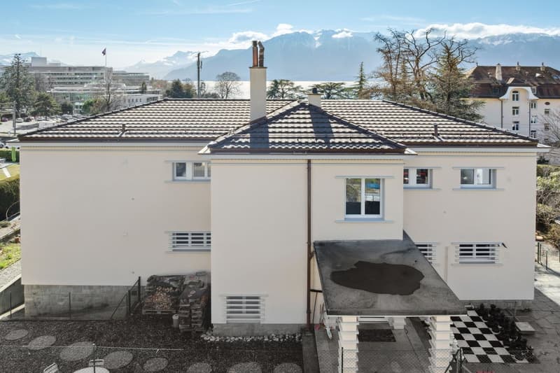 Dans maison individuelle, 4 1/2 pces avec terrasse et jardin privatif (12)