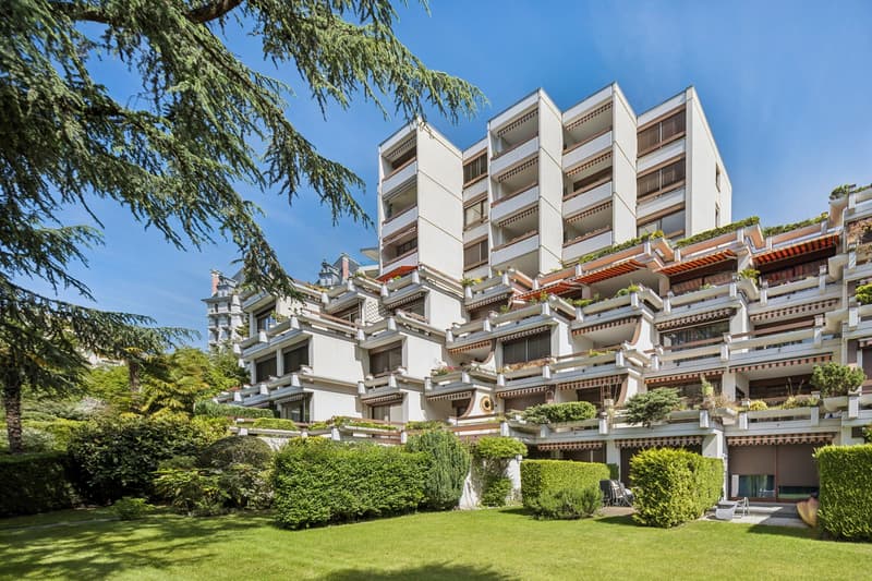 Rare à la vente, appartement situé sur le fameux Quai des Fleurs (1)