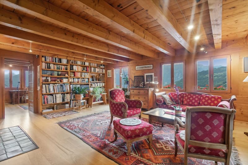 Magnifique chalet avec cachet, bel ensoleillement, jardin et mazot (3)
