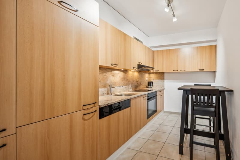 Opportunité Rare, Appartement sur le quai des fleurs (6)