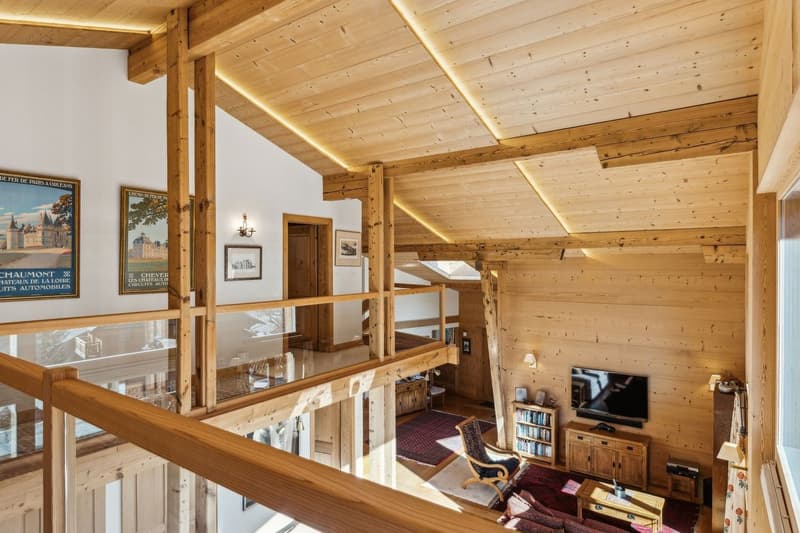 EXCLUSIVITE - CHALET ATYPIQUE - CENTRE VILLAGE sur 2000 m2 de terrain (9)