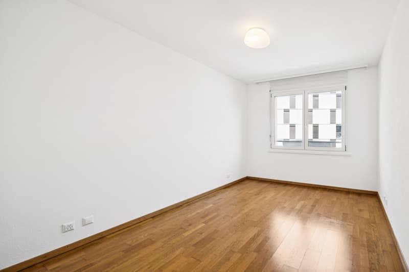 Appartement familial urbain ! Transports publics au pied de l'immeuble (5)