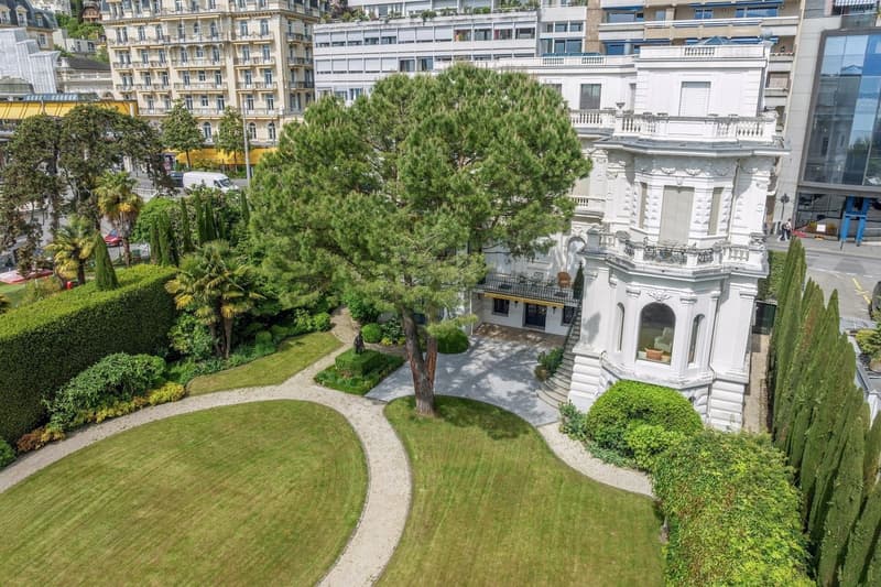 Propriété exclusive "Pieds dans l'eau" au coeur de Montreux (1)