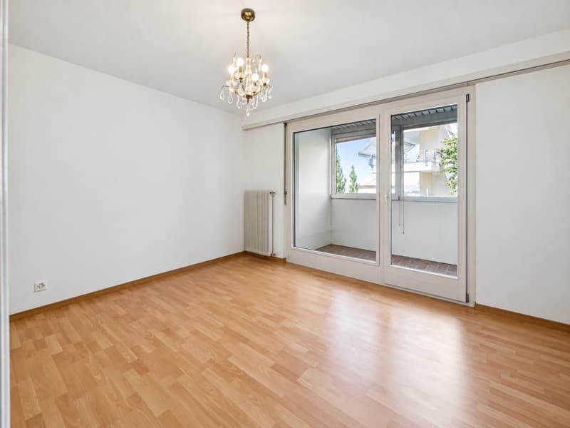 Appartement 2.5 pièces avec vaste terrasse et vue sur le Léman (6)