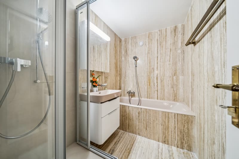 Appartement 2.5 pièces avec vaste terrasse et vue sur le Léman (8)