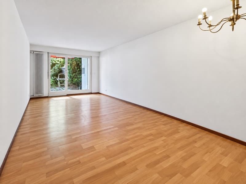 Appartement 2.5 pièces avec vaste terrasse et vue sur le Léman (4)