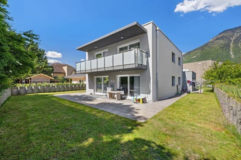 Propriété résidentielle de 2 logements à Charrat (1)