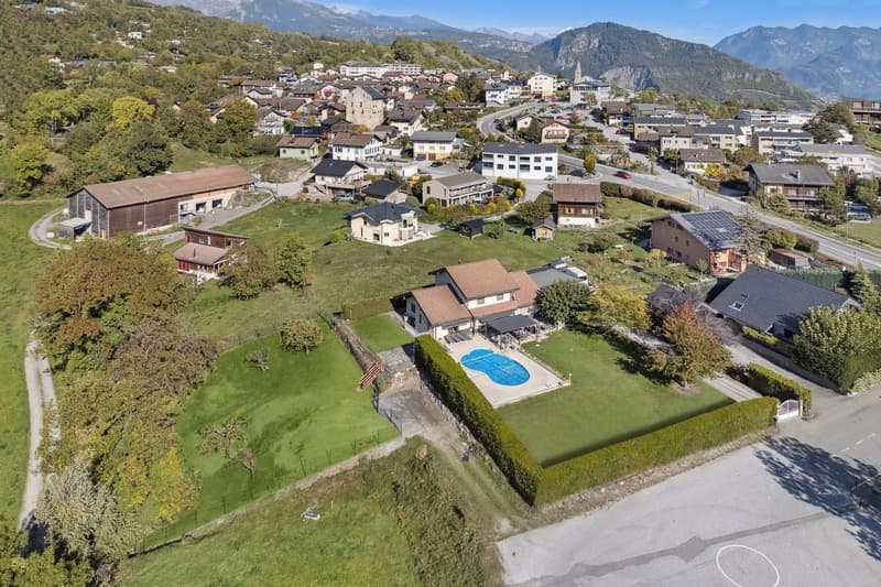 Villa d'exception à Grimisuat - Terrain spacieux et vue panoramique (3)