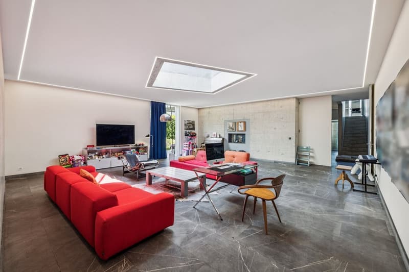 Prestigieuse villa contemporaine avec rooftop (6)