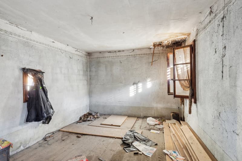 Charmante maison de village à rénover. Un projet authentique ! (7)