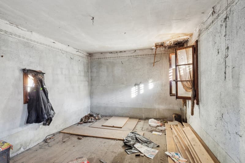 Charmante maison de village à rénover. Un projet authentique ! (7)