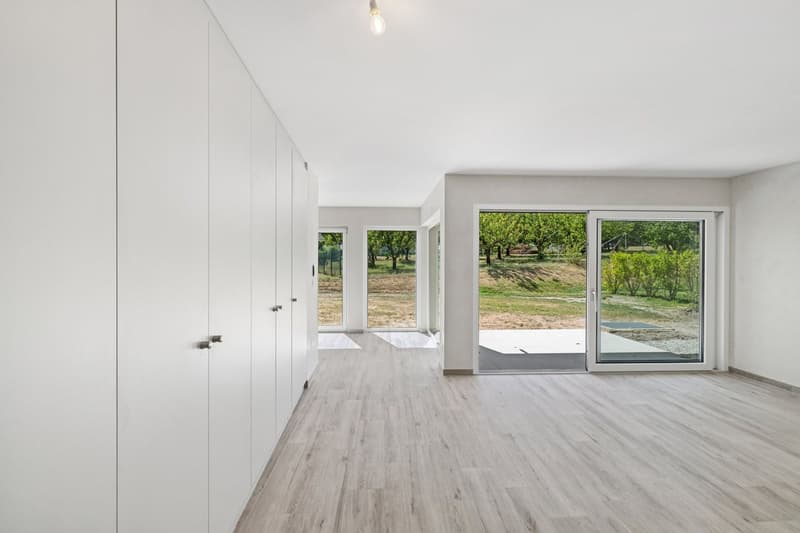 Appartement neuf de 2.5 pièces avec grand jardin et terrasses (7)