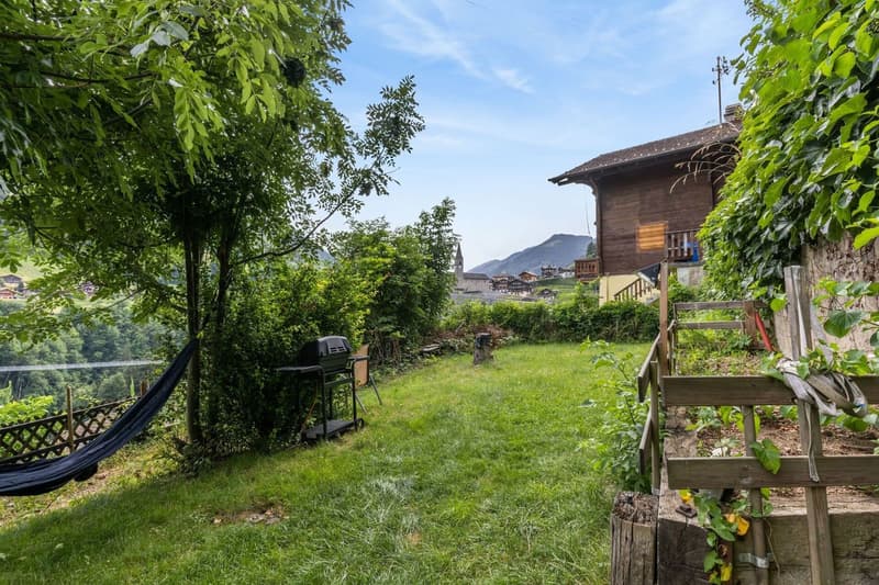 Chalet locatif de 3 appartements loués - 5.6% de rendement brut (13)