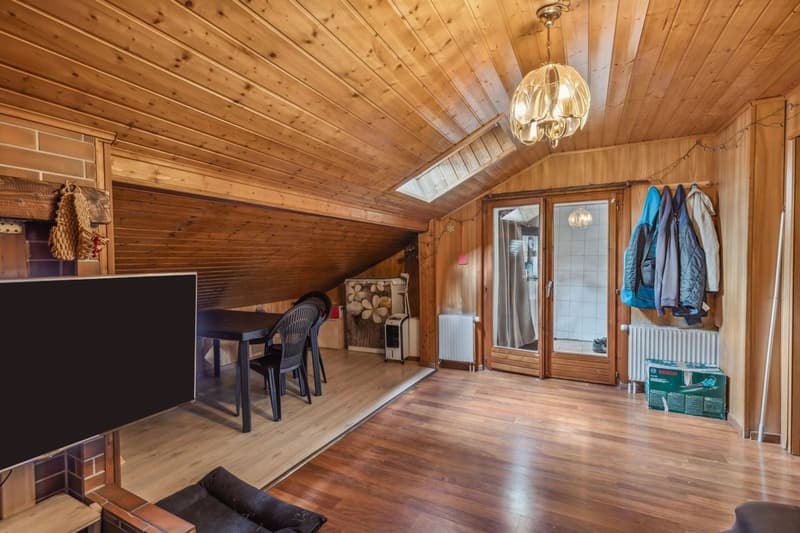 Chalet locatif de 3 appartements loués - 5.6% de rendement brut (9)
