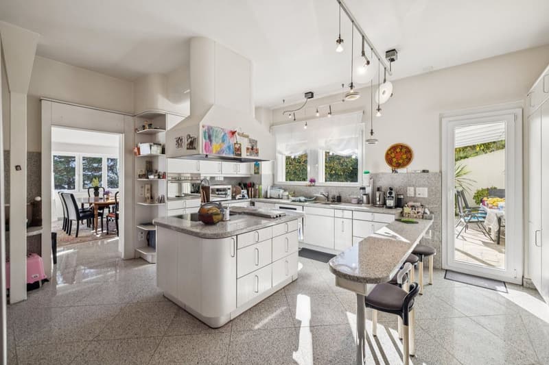 Élégante villa avec vue panoramique et studio indépendant (5)
