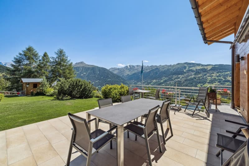 Chalet contemporain avec vue panoramique - Résidence Principale (3)