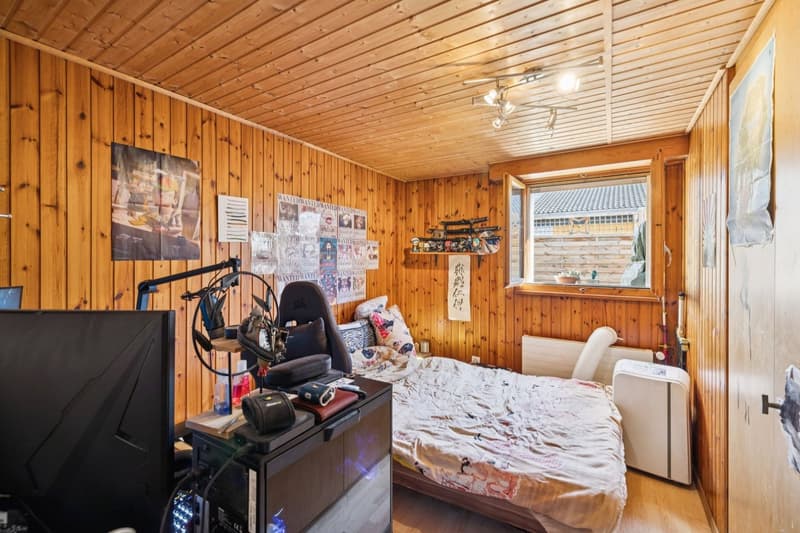 Villa individuelle 6.5 pièces à rafraîchir, beau potentiel ! (9)