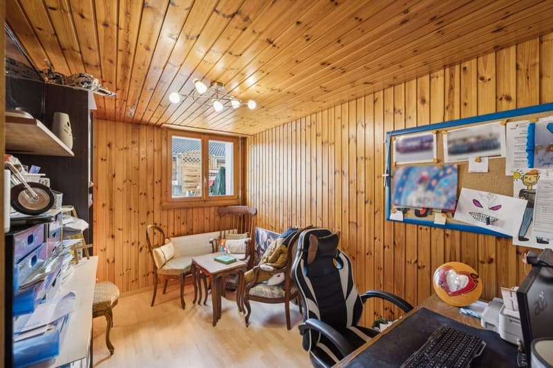 Villa individuelle 6.5 pièces à rafraîchir, beau potentiel ! (6)