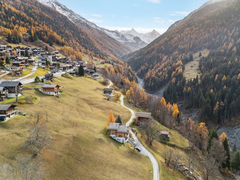 Propriété rare : chalet sans voisin direct dans le Val d'Anniviers (4)