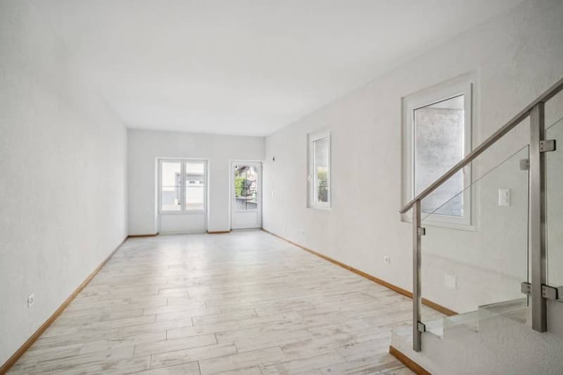 Opportunité rare : immeuble de 4 logements avec cachet (13)