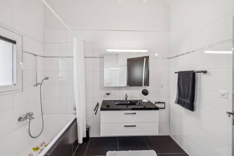 Villa moderne et confortable avec jacuzzi. (8)