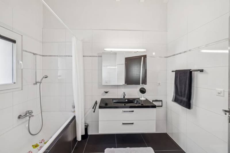 Villa moderne et confortable avec jacuzzi. (8)