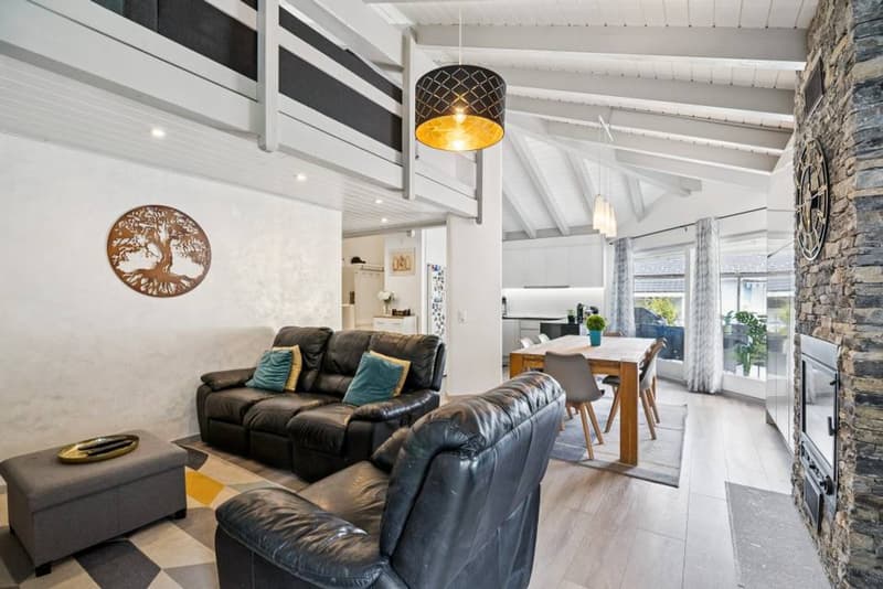 Charmant 4.5 pièces rénové avec mezzanine et jardin privatif (2)