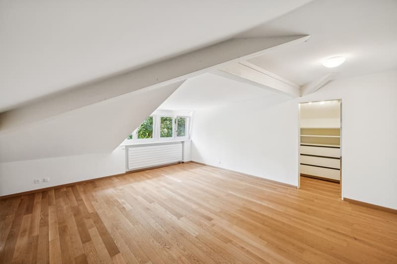 Maison de Maître d'Exception à Gravelone - Vue Panoramique sur les Châ (13)