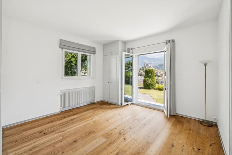 Maison de Maître d'Exception à Gravelone - Vue Panoramique sur les Châ (6)