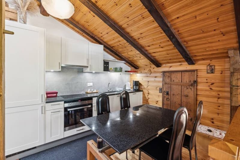 Chalet de deux appartements au charme authentique (11)
