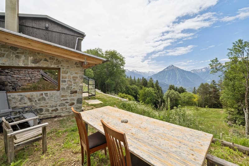 Chalet individuel 3,5 pièces en pleine nature Valaisanne (13)